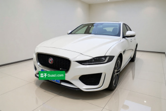 捷豹XEL 2020款 2.0T 200PS R-DYNAMIC S进取运动版