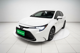 丰田 雷凌 2022款 双擎 1.8H E-CVT豪华版