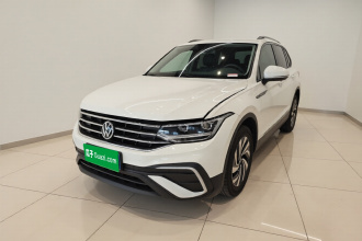 大众 途观L 2022款 330TSI 自动两驱舒享版