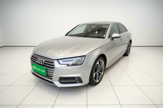 奥迪A4L 2017款 Plus 45 TFSI quattro 运动型