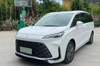 别克GL8新能源 2025款 陆尚 尊享版