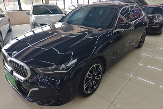 宝马5系 2025款 525Li M运动套装