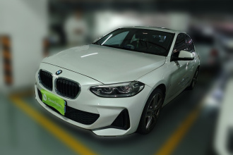 宝马1系 2019款 120i 领先型M运动套装