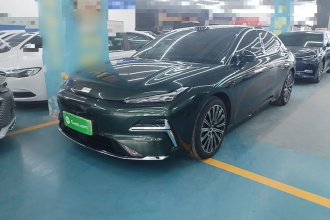 吉利银河 银河星耀8 2025款 130km EM-P 星舰版