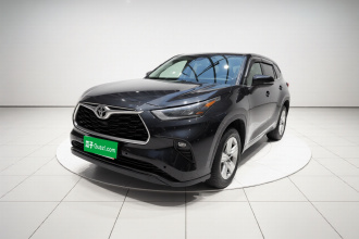 丰田 汉兰达 2022款 双擎 2.5L 两驱精英版 5座