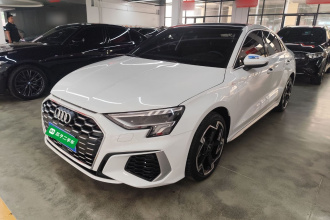 奥迪A3 2023款 改款 A3L Limousine 35 TFSI 时尚运动型
