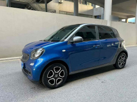 smart forfour 2016款 0.9T 66千瓦先锋版
