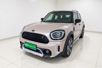 MINI Countryman 2023款 改款二 2.0T COOPER S ALL4 鉴赏家