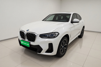 宝马X4 2022款 xDrive 25i M运动套装