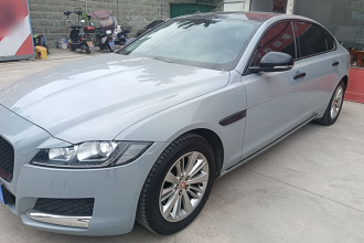 捷豹XFL 2017款 XFL 2.0T 240PS 豪华版