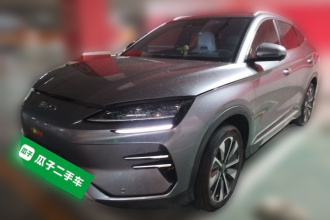 比亚迪 宋PLUS新能源 2025款 EV 520km 尊贵型