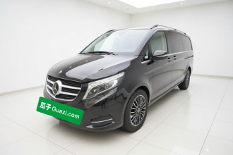 奔驰V级 2018款 V 260 L 尊贵加长版 国VI