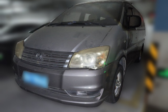 东风风行 菱智 2015款 M5 Q3 2.0L 7座长轴舒适型