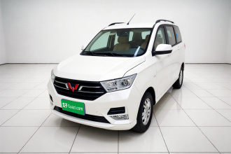 五菱汽车 五菱宏光 2021款 1.5L S舒适型LAR