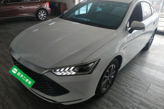 比亚迪 秦PLUS 2024款 荣耀版 DM-i 55KM领先型