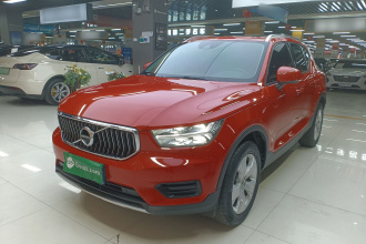 沃尔沃XC40 2021款 T3 智行时尚版