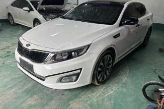 起亚K5 2014款 2.0L 自动LUXURY