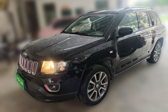 Jeep 指南者(进口) 2014款 2.4L 四驱豪华版