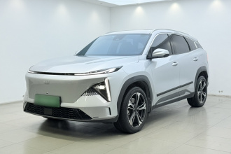 吉利银河 银河L7 2024款 1.5T 115km MAX  龙腾版