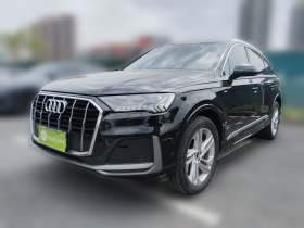 奥迪Q7 2021款 45 TFSI quattro S line运动型