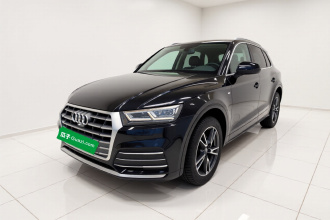 奥迪Q5L 2020款 45 TFSI 尊享时尚型