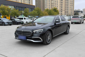 奔驰E级 2023款 E 260 L