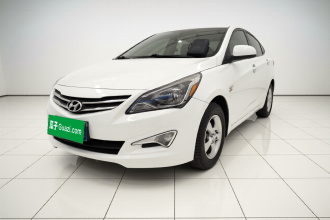 现代 瑞纳 2016款 1.4L 手动智能型GLS