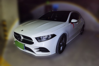 奔驰A级 2021款 A 180 L 运动轿车