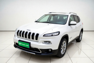 Jeep 自由光 2017款 2.0L 优越版