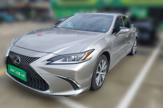 雷克萨斯ES 2020款 200 卓越版