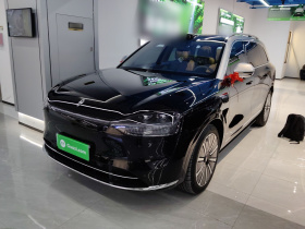 鸿蒙智行 问界M9 2025款 增程 Ultra版 52kWh 6座版（192线激光雷达）