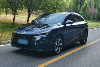 ARCFOX极狐 极狐 阿尔法T5 2025款 520 PRO