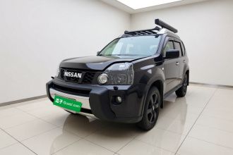 日产 奇骏 2010款 2.5L CVT至尊版 4WD