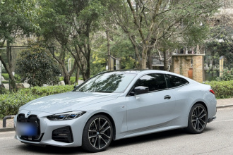 宝马4系 2023款 430i M运动曜夜套装