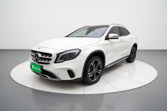 奔驰GLA 2018款 GLA 200 时尚型