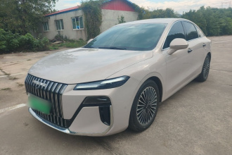 荣威M7 DMH 2025款 160km悦享版