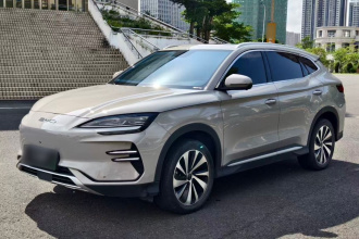 比亚迪 宋PLUS新能源 2024款 荣耀版 EV 520km 尊贵型