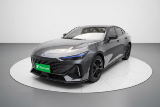 长安UNI-V 2022款 1.5T 尊贵型