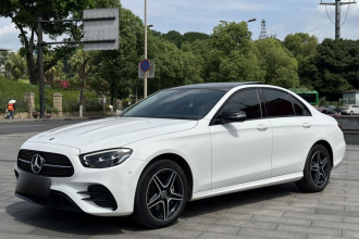 奔驰E级(进口) 2023款 E 260 时尚型运动版