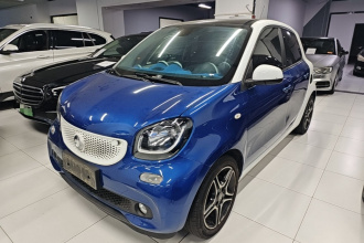 smart forfour 2016款 0.9T 66千瓦极致版