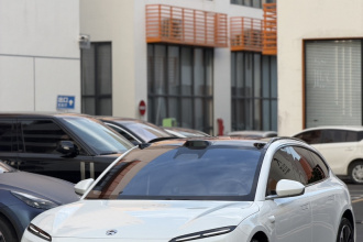 蔚来ET5T 2023款 75kWh Touring