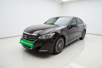 丰田 皇冠 2018款 2.0T 运动版