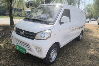 新龙马汽车 启腾M70 2021款 1.5L M70L舒适型