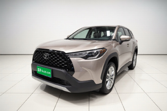 丰田 卡罗拉锐放 2024款 2.0L 先锋版
