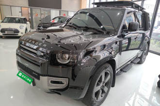路虎卫士 2023款 改款 110 3.0T P400 X-DYNAMIC HSE