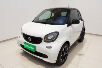 smart fortwo 2015款 1.0L 52千瓦硬顶激情版