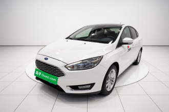 福特 福克斯 2018款 三厢经典 EcoBoost 180 自动精英型