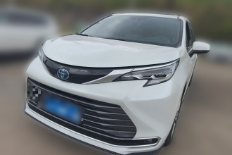 丰田 赛那SIENNA 2021款 2.5L混动 至尊版