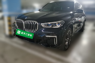 宝马X5 2022款 改款 xDrive 40Li 尊享型M运动套装