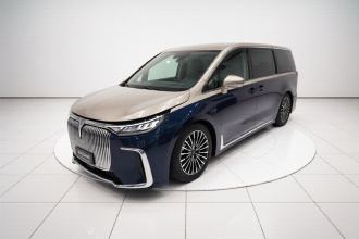 岚图汽车 岚图梦想家 2026款 PHEV 乾崑Ultra